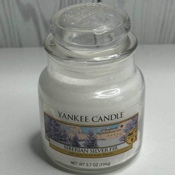 RARE retired Yankee Candle " Siberian Silver Fir " Retired 3.7 oz NEW - Picture 1 of 3
